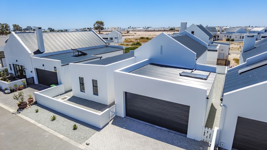 2 Bedroom Property for Sale in Britannia Beach Estate Western Cape